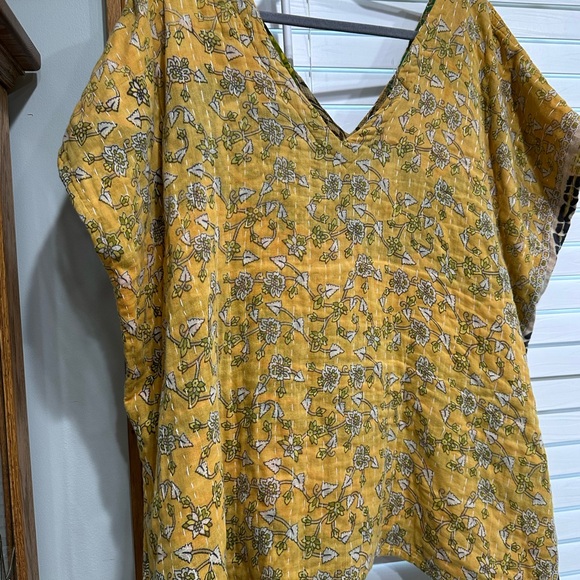 One of a kind, handmade Kantha Top - Picture 6 of 7